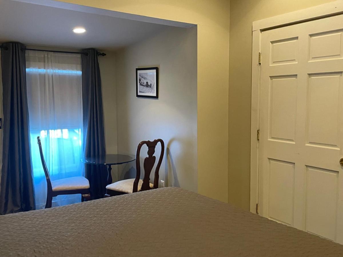 Village Inn 소거티즈 외부 사진